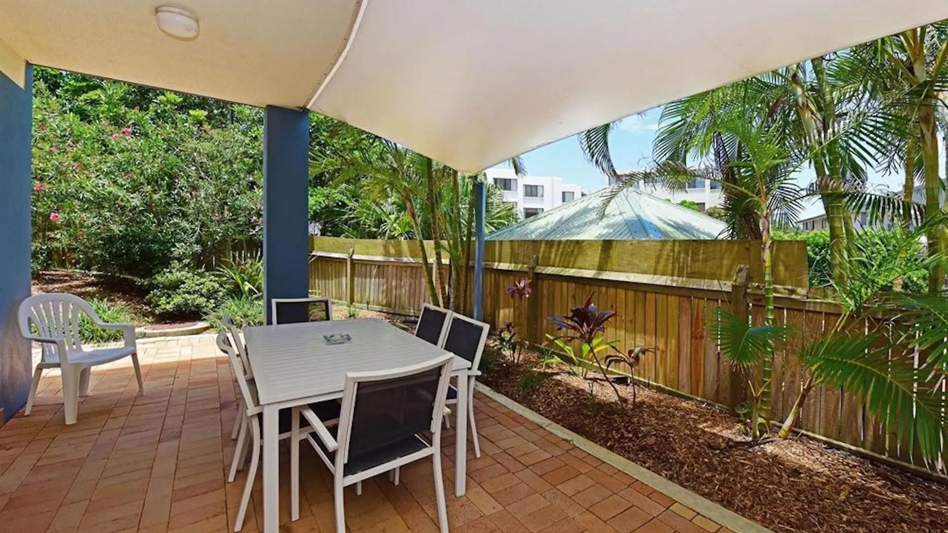 Apartament Lindomare Unit 7, 11 Orvieto Tce, Kings Beach Caloundra